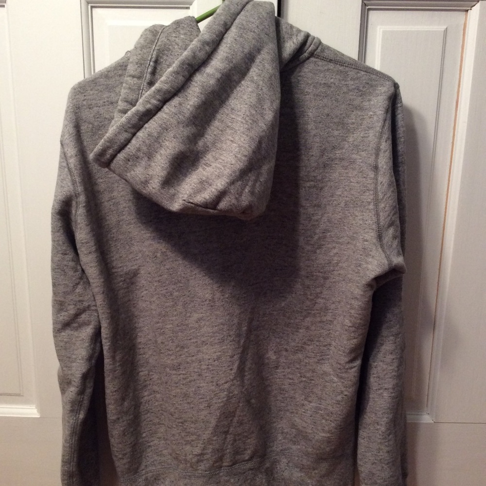 Sweatshirt - Picture 2 of 3